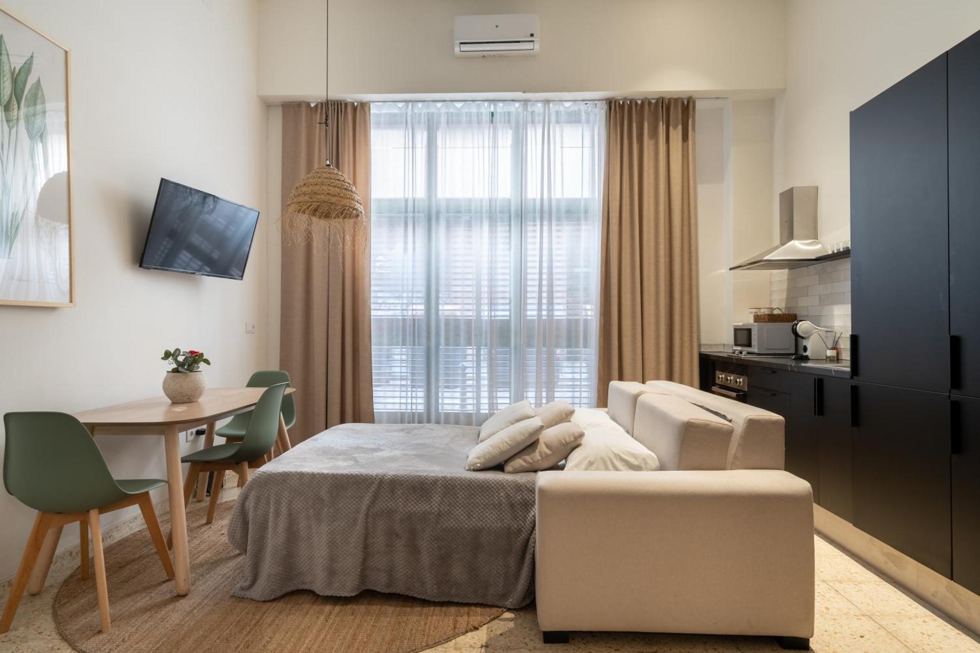 Loft Ibiza Apartamento N2 فالنسيا المظهر الخارجي الصورة
